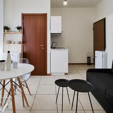 Italianway - Gallura 9 * Milano